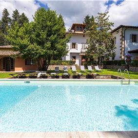 8 Bedroom Villa with Pool near Certaldo, Tuscany, Sleeps 14 - 15